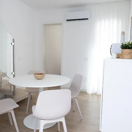 Domira - Fronte Mare Holiday home Scoglitti