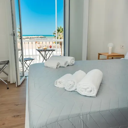 Domira - Fronte Mare Holiday home
